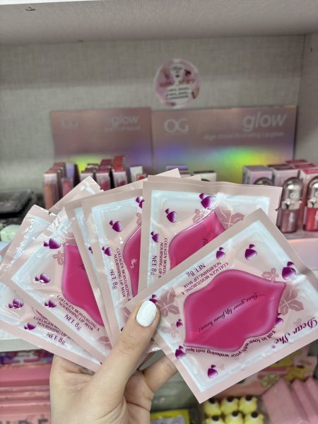 ماسك لترطيب الشفاه 👄