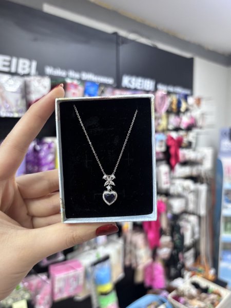 سنسال فضة بجوهرة زرقاء 💙✨