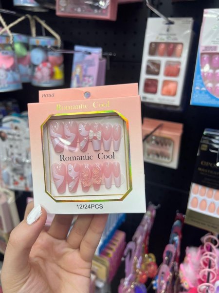 أظافر همسة رومانسية 🎀💗